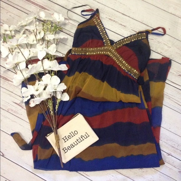 Forever 21 Dresses & Skirts - Gorgeous boho v neck maxi dress